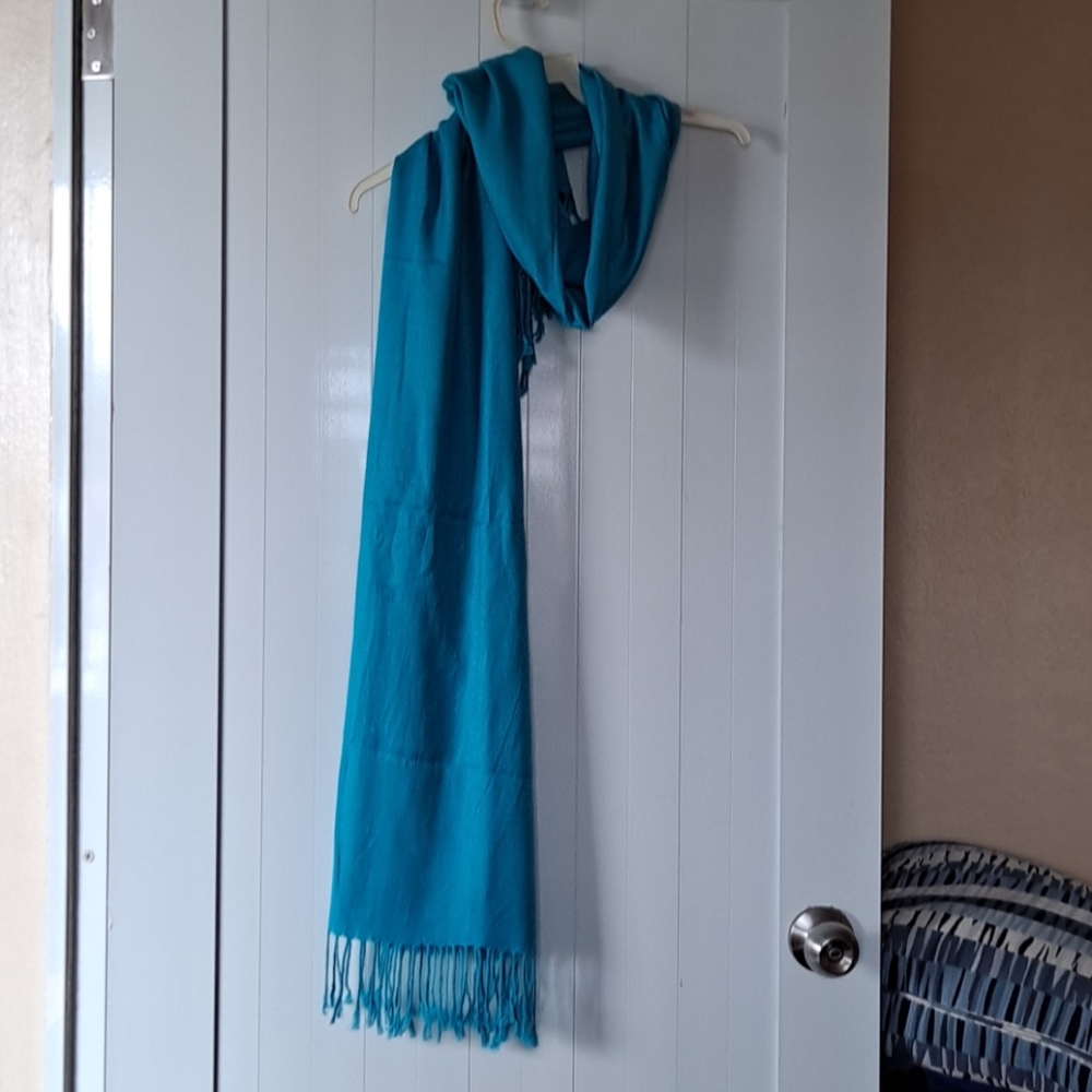 Pashmina / Wrap - Picture 5 of 5